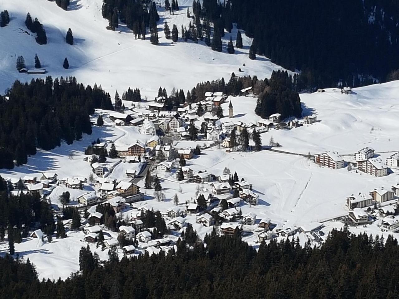 Hotel Staetzerhorn Parpan Exterior photo